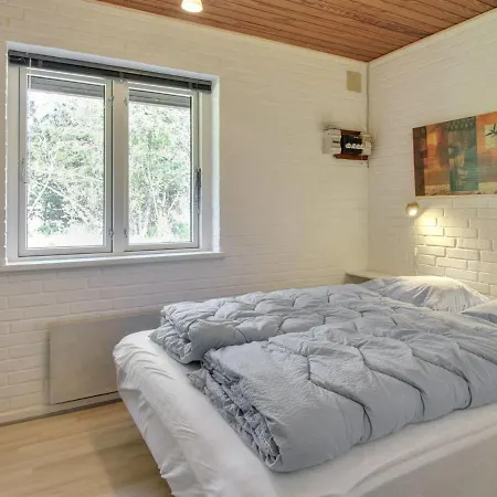 Holiday Syriel - 1km From The Sea In Western Jutland By Interhome *